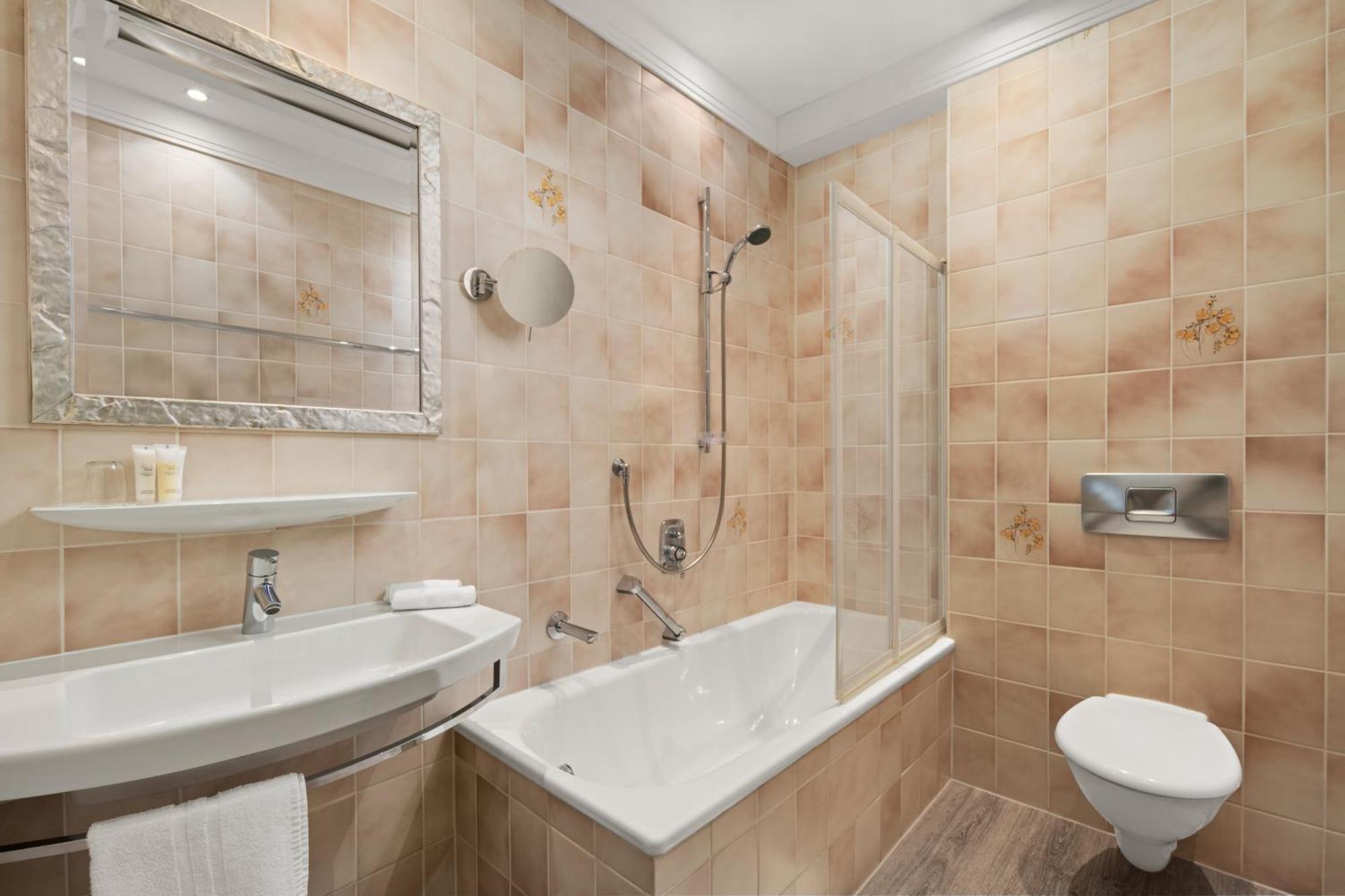 Hotel Dreifluessehof พัสเซา ภายนอก รูปภาพ
